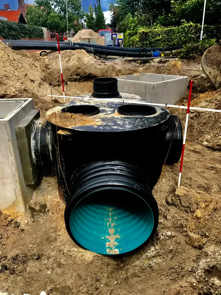Manholes / Chambers
